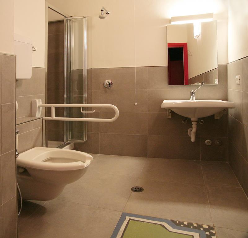 Ostello Locanda Degli Acrobati Брешия Номер фото